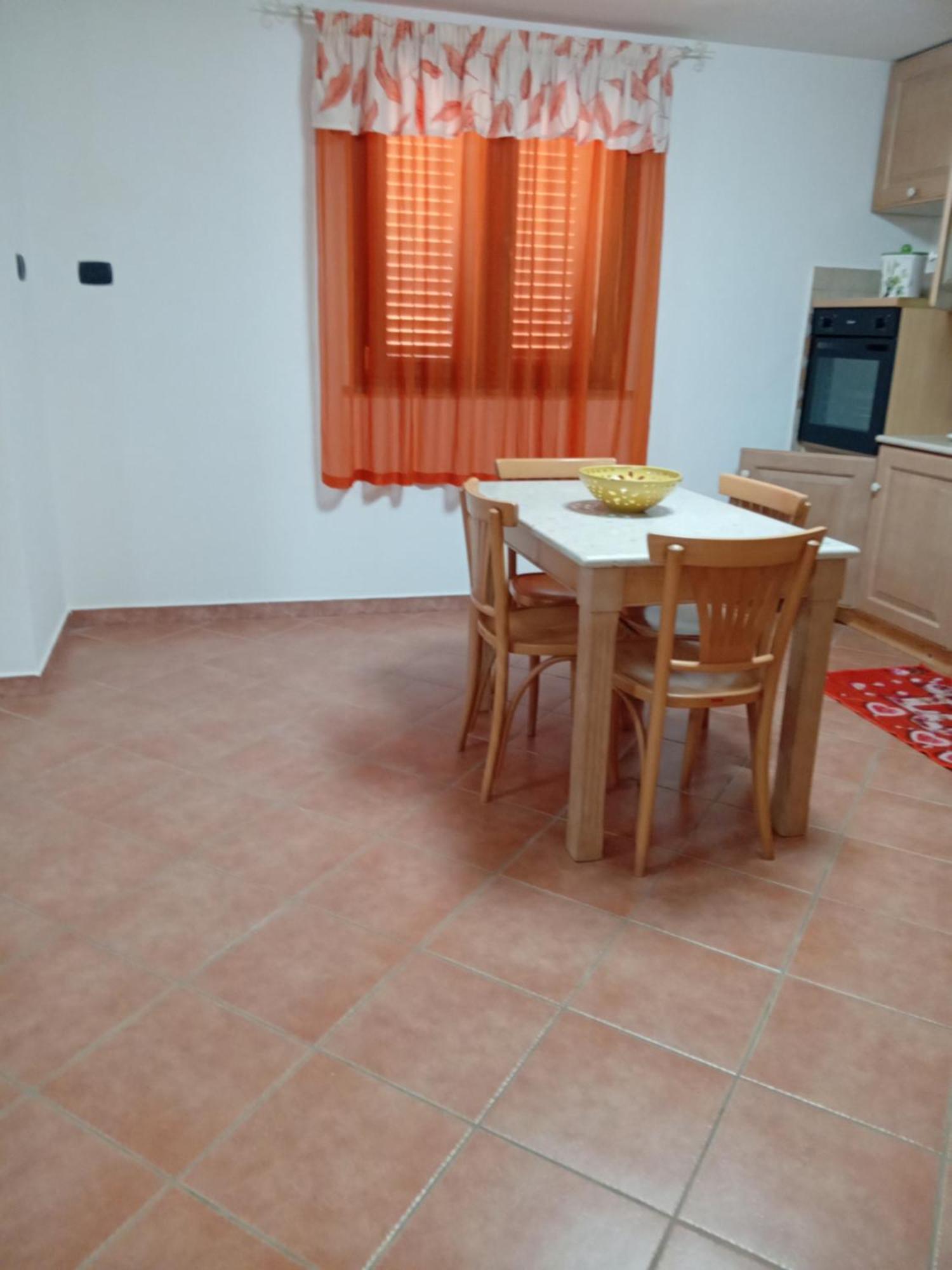 Casa Antonella Porto Torres Exterior foto